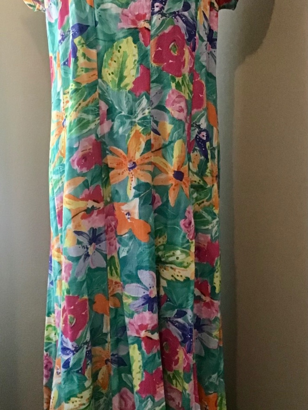 Jams World made in Hawaii, Size X-Large, bright floral design